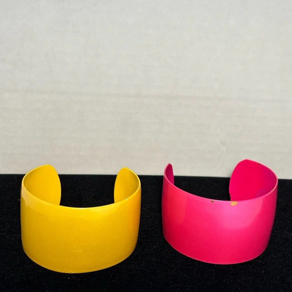 VTG Colorful Chunky Bead Necklaces Enamel Over Metal Cuff Bracelets Lot of 6